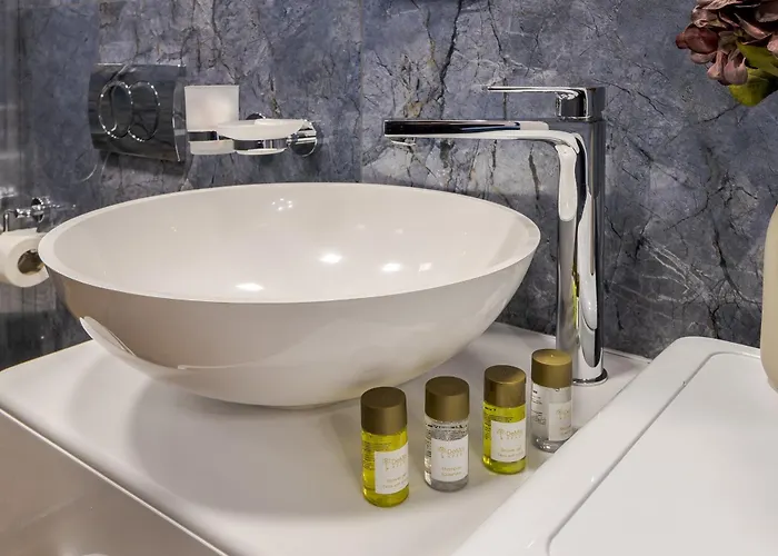 Demar Star * Λβιβ